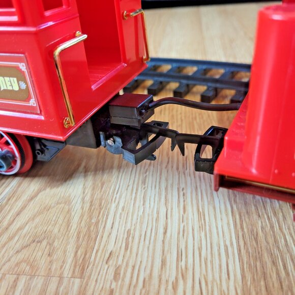 Disney Parks Railroad Train Set Playset Authentic Lights and Sounds READ - Picture 9 of 16